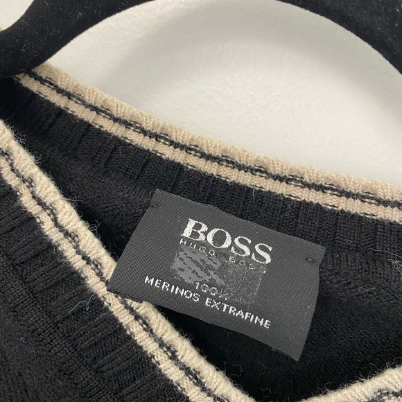Vintage Hugo Boss Merino Wool Sweater - Picture 3 of 6
